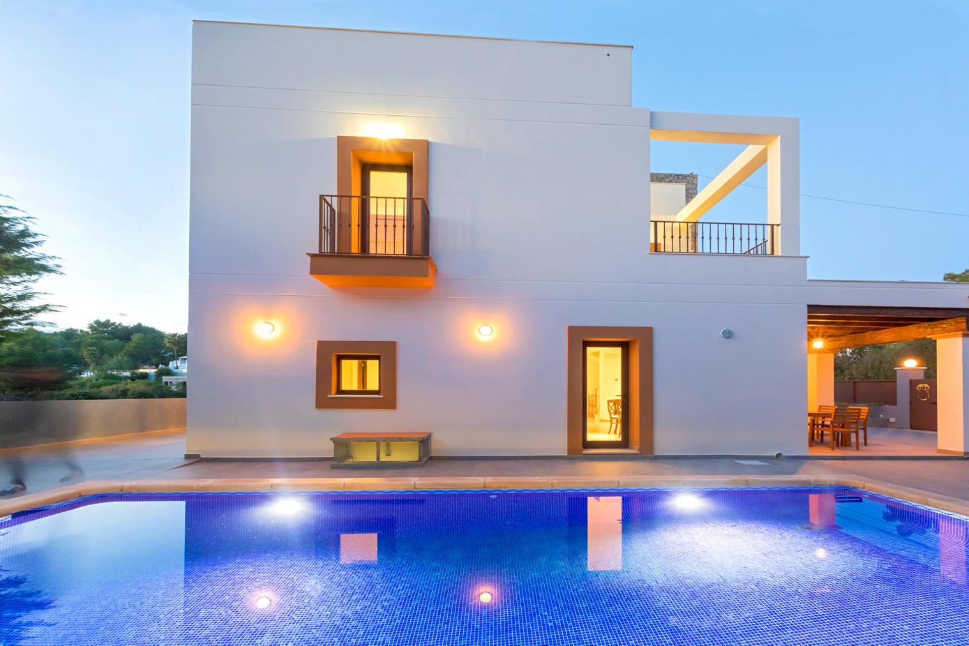 Alexandra Villa