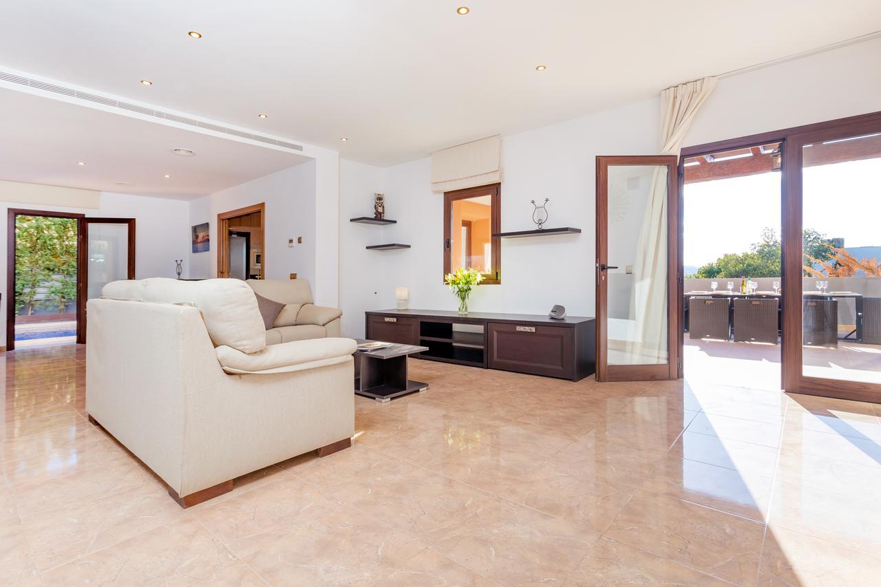 Alexandra * Talamanca (Ibiza)